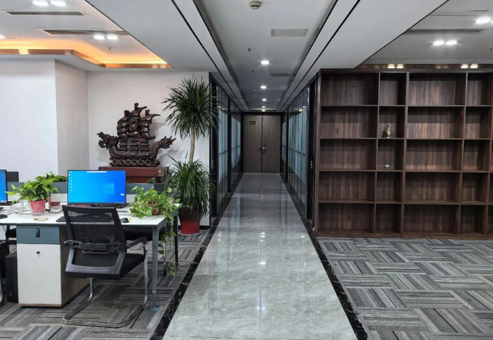 焦作市惠强机械制造有限公司破碎机耐磨锤头材质对比与选型建议